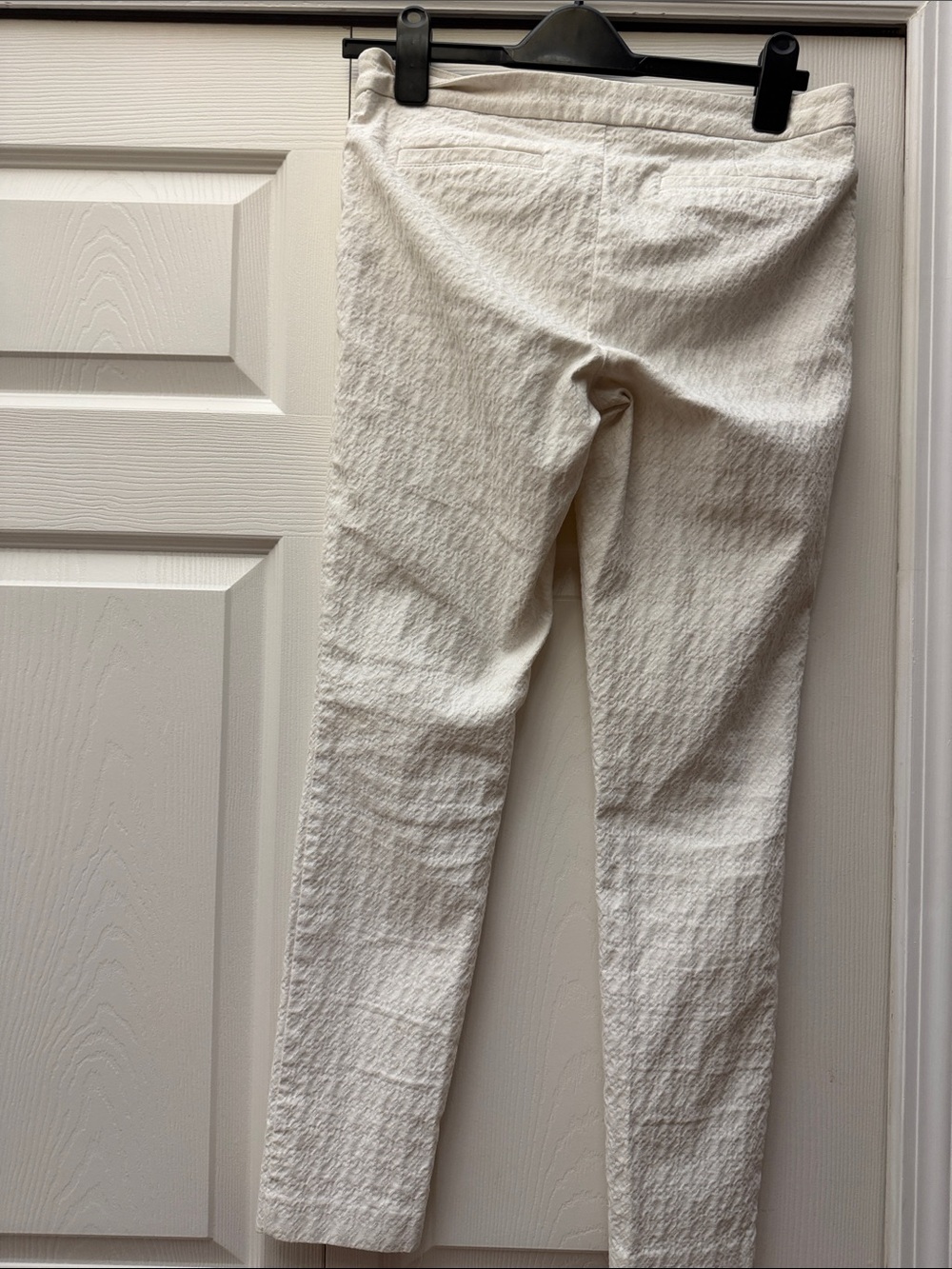 Cynthia Rowley Cream Textured Ankle Pants - Picture 6 of 12